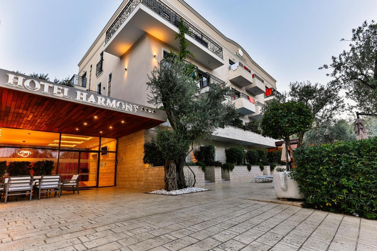 Hotel Harmony By Aycon Petrovac ภายนอก รูปภาพ