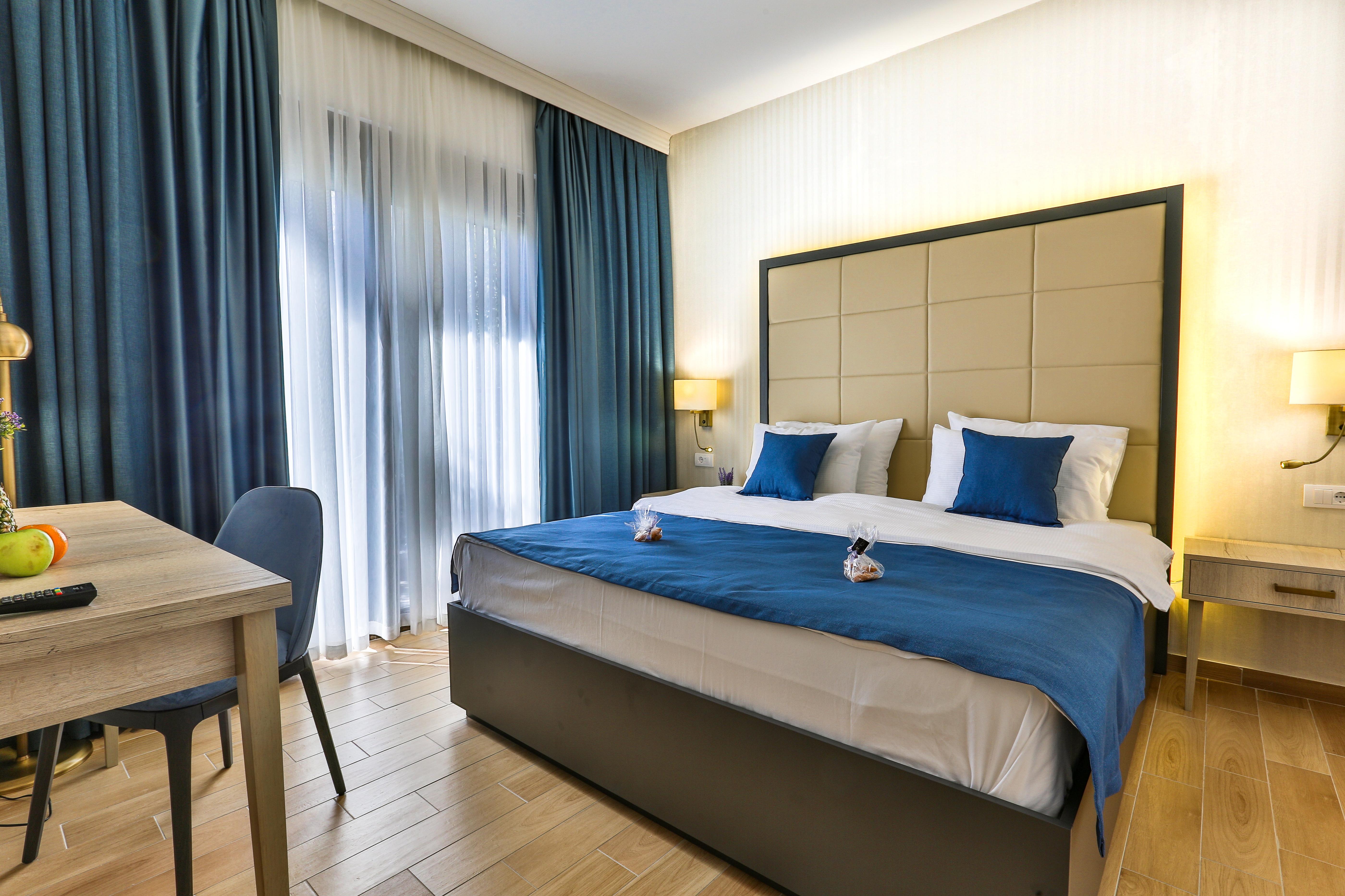 Hotel Harmony By Aycon Petrovac ภายนอก รูปภาพ