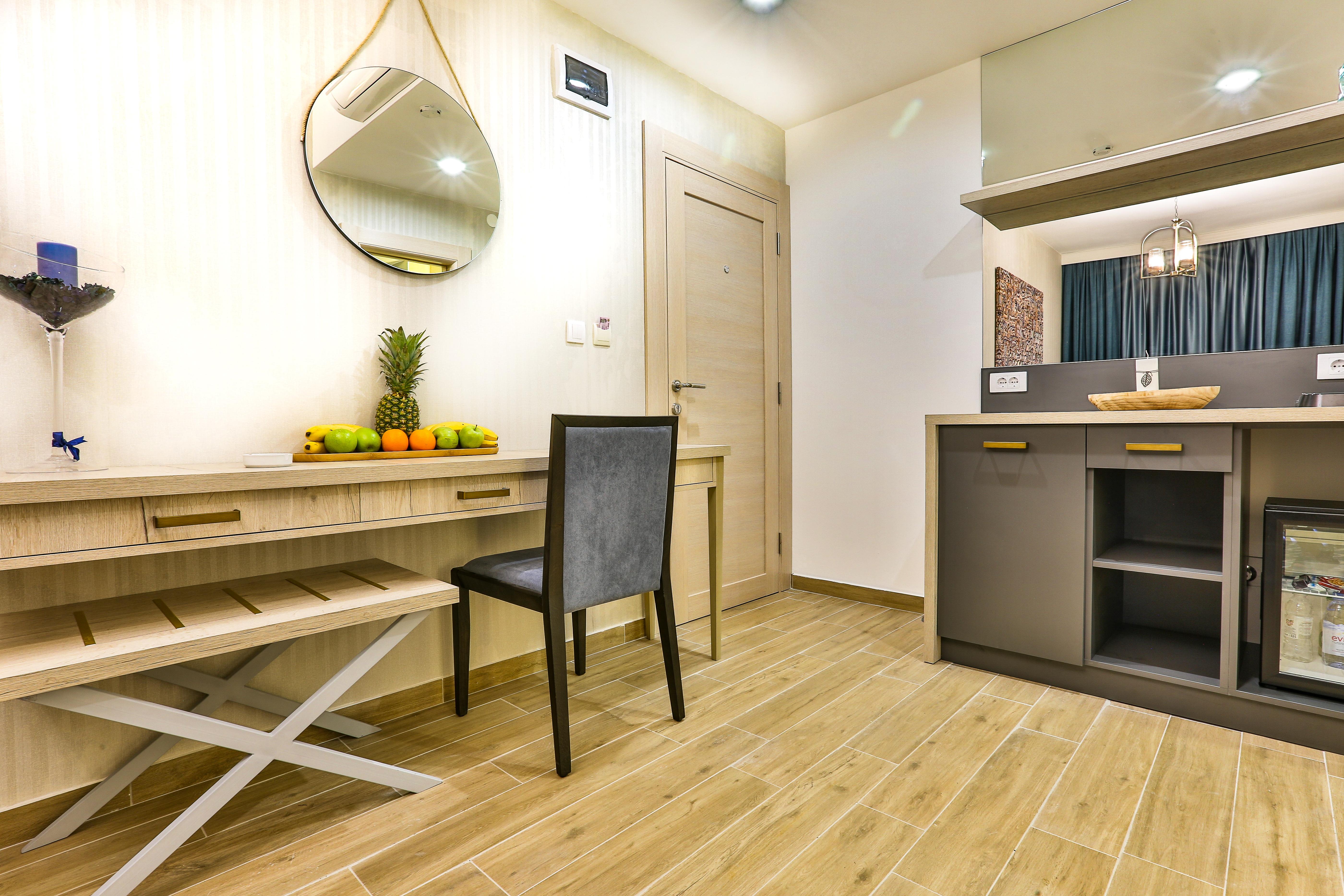 Hotel Harmony By Aycon Petrovac ภายนอก รูปภาพ