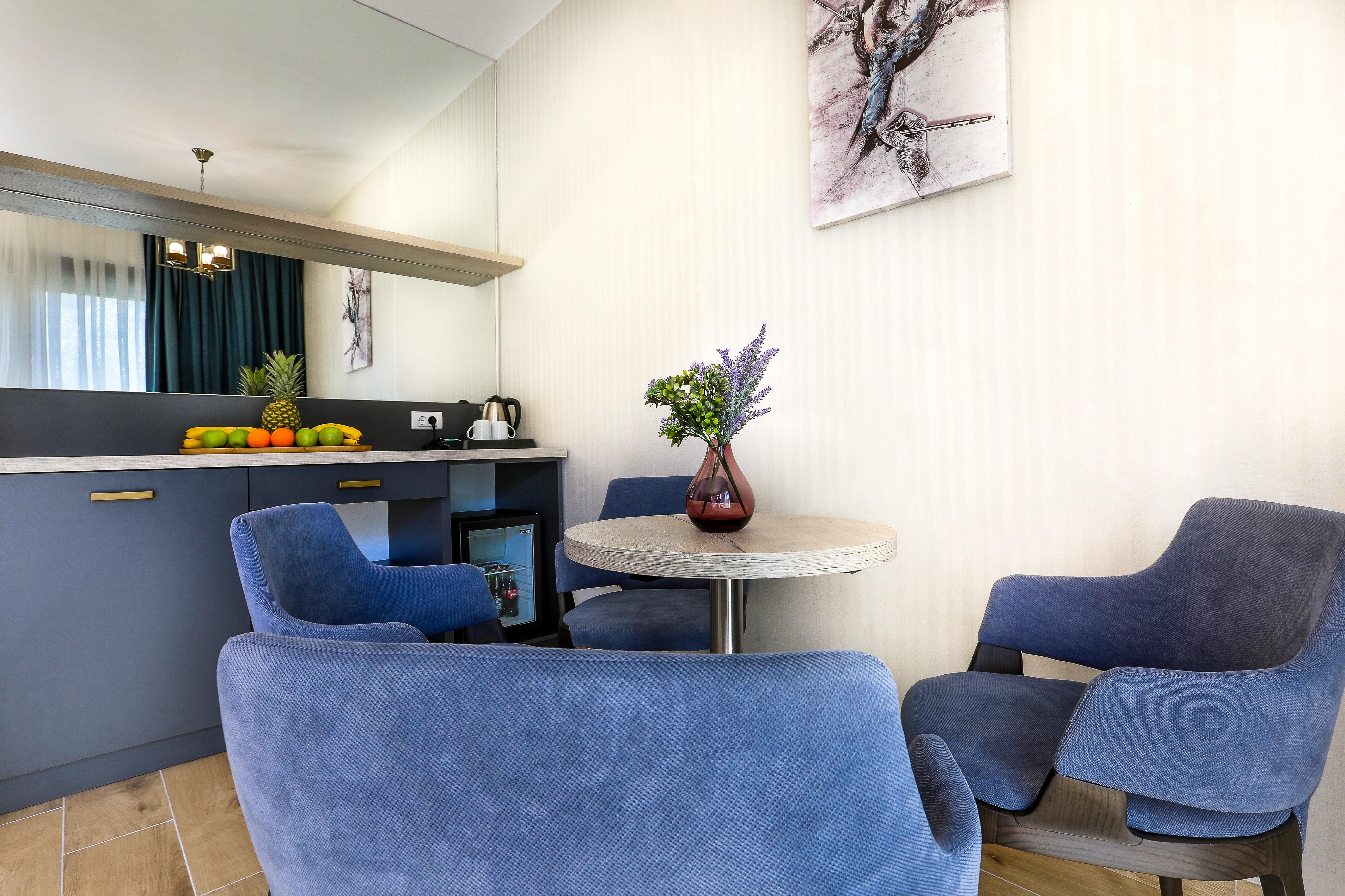 Hotel Harmony By Aycon Petrovac ภายนอก รูปภาพ
