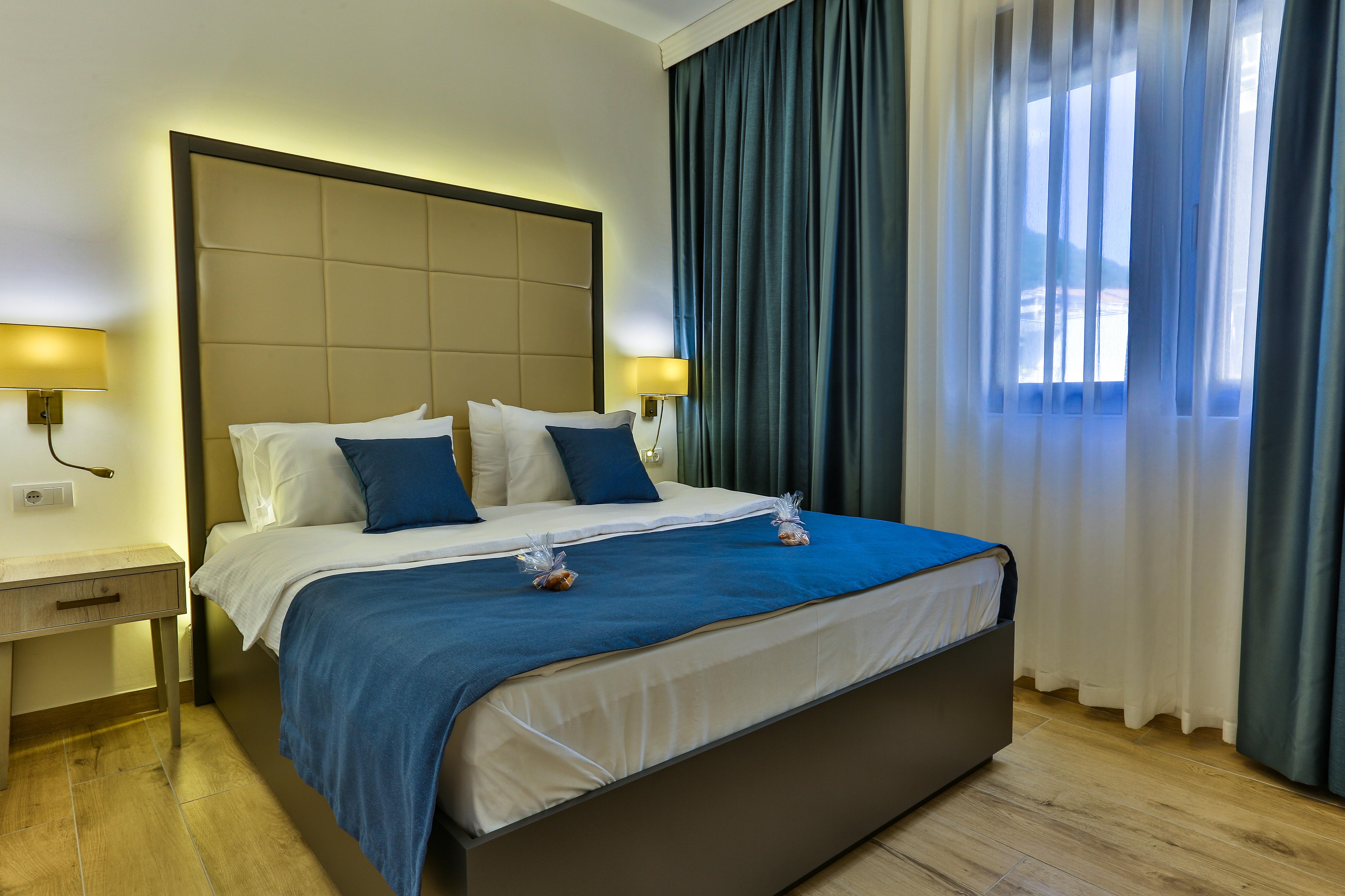 Hotel Harmony By Aycon Petrovac ภายนอก รูปภาพ